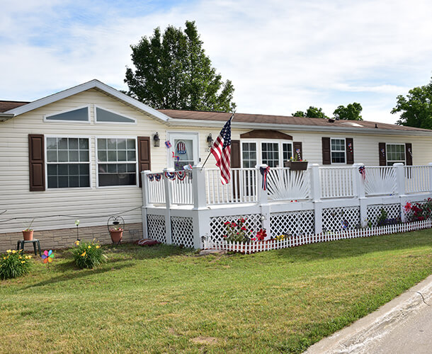 Manufactured Home Communities with Amenities | Connecticut 
 - state-template-community-home